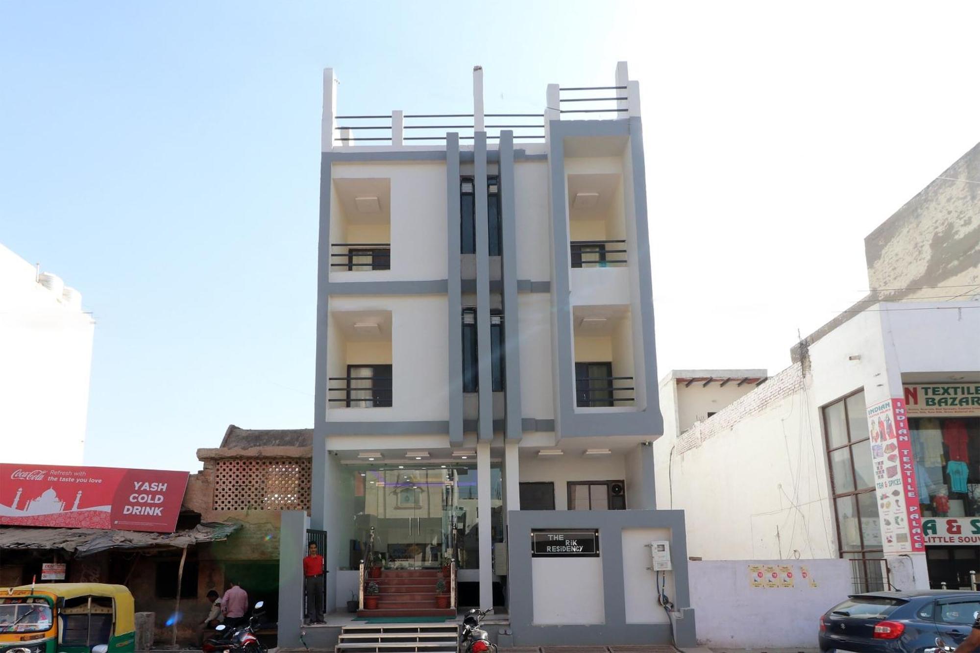Oyo Hotel The Orient Tree アーグラ エクステリア 写真
