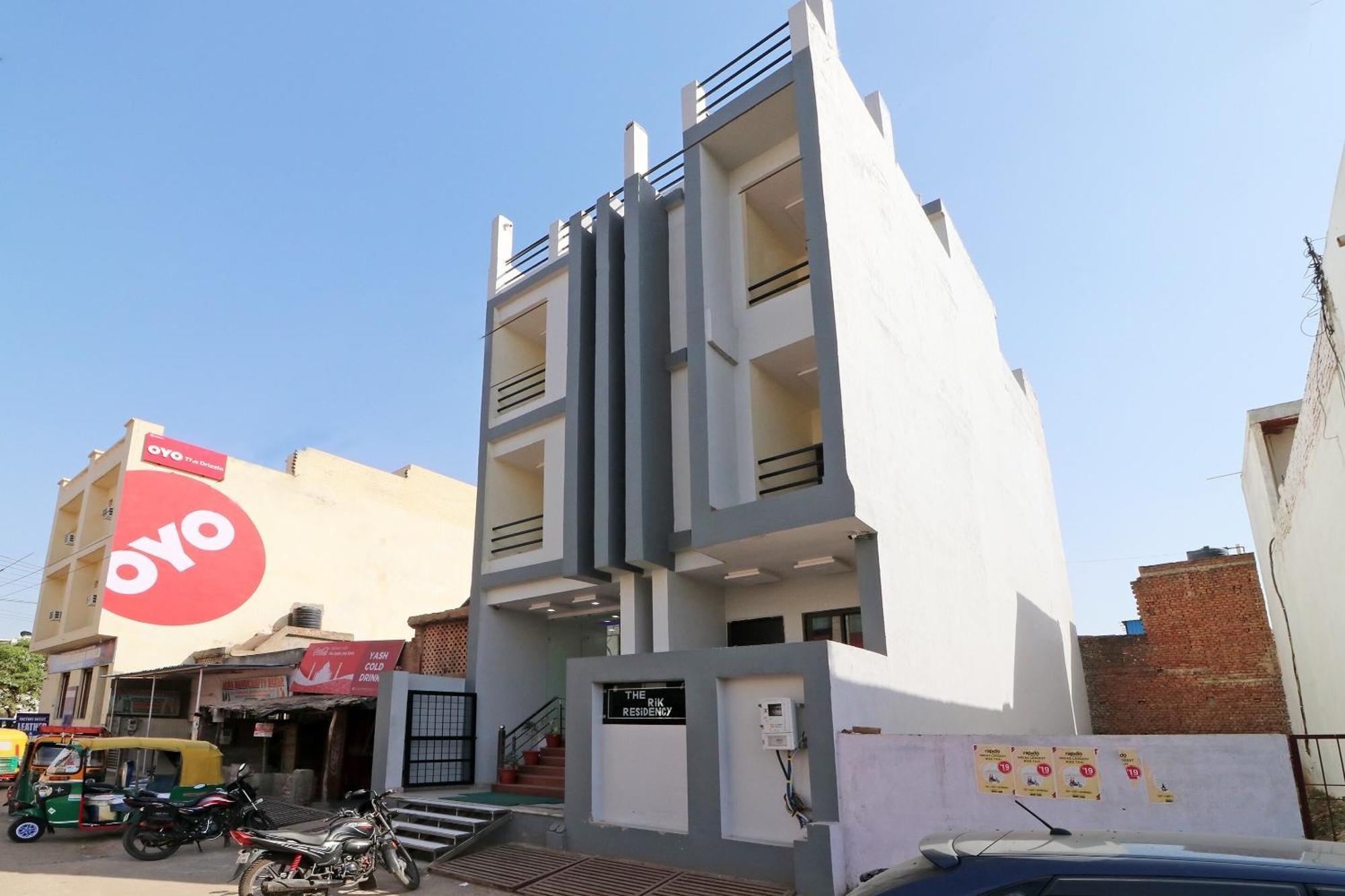 Oyo Hotel The Orient Tree アーグラ エクステリア 写真